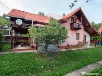 Casă / Vilă deosebită în SUCEVIȚA
