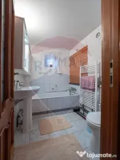 Casă / Vilă deosebită în SUCEVIȚA 