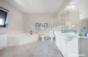 Vilă impresionantă în zonă deosebită 