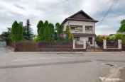 Vilă impresionantă în zonă deosebită 