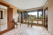Vilă impresionantă în zonă deosebită 