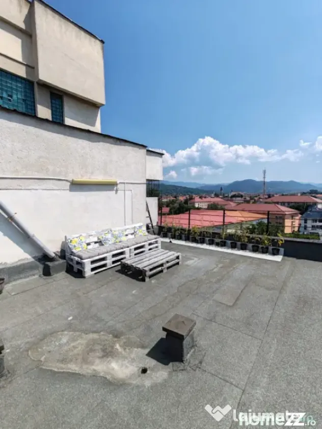 Apartament 2 camere 50 mp, terasă 50 mp, vedere panoramică - Baia Mare (Maramures)