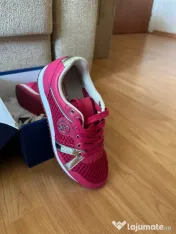 Adidasi Armani jeans originali 