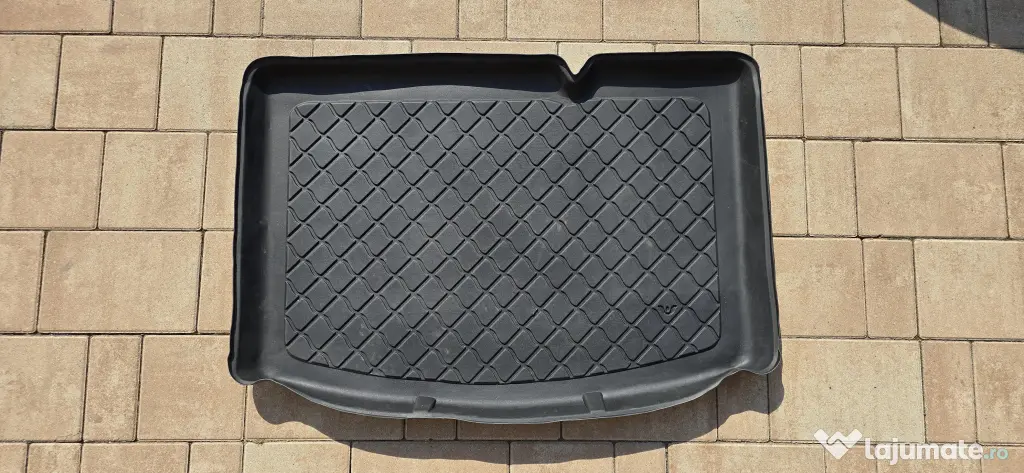 Tavă portbagaj Toyota Yaris