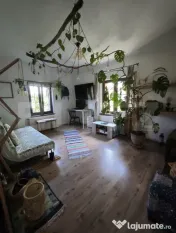 Apartament in Brasovul Vechi, curte - gata de mutat - regim 