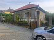Casă frumoasă - zonă liniștită 