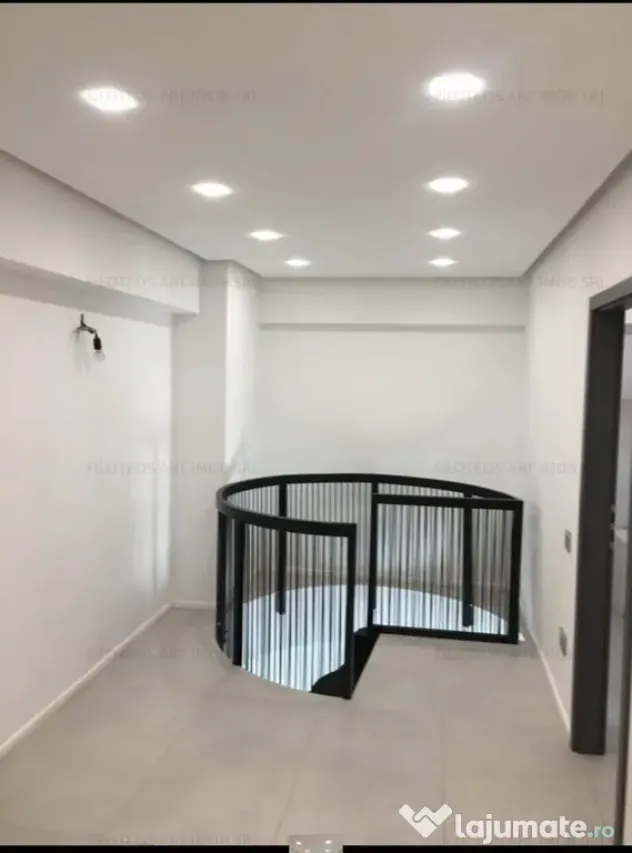 OCAZIE apartament duplex spațios 6 camere, B-dul Unirii,...