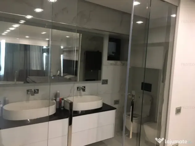 OCAZIE apartament duplex spațios 6 camere, B-dul Unirii,...