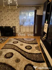 Casă P+E+M + corp secundar , 240 mp teren , 2 garaje , Metr 