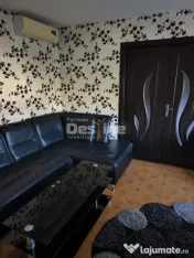 Casă P+E+M + corp secundar , 240 mp teren , 2 garaje , Metr 