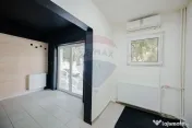 Spațiu comercial de închiriat, cu vad stradal intens pe... 