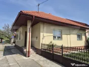 Casa de vanzare, 180 mp, teren 1370 mp, zona Titulescu 
