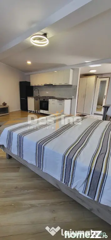 Garsoniera | Mobilata, utilata | Loc de parcare | 480 Euro.
