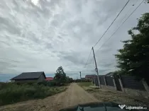 Teren de vanzare in Lazu