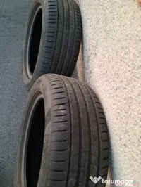 Anvelope 235/55R18 