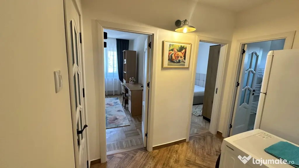 Apartament 3 camere / B-dul Dacia / vizavi de Hotel Rusca