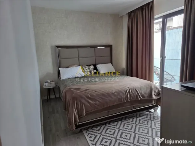 Apartament 3camere decomandat mobilat si utilat loc de parca