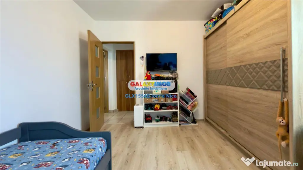 APARTAMENT 2 CAMERE DE TITAN
