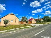 Herneacova – 2.993 mp teren, grădină generoasă și priv