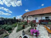 Herneacova – 2.993 mp teren, grădină generoasă și priv
