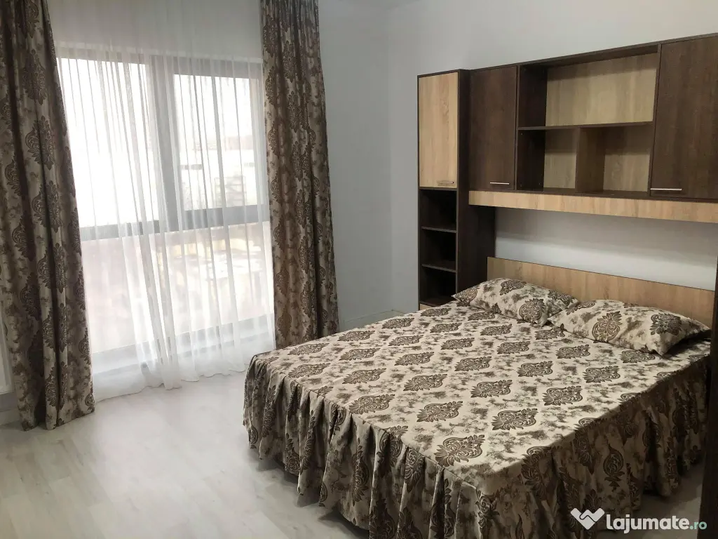 Închiriez garsonieră Lujerului ”21 Residence” cu spații de depozitare generoase.