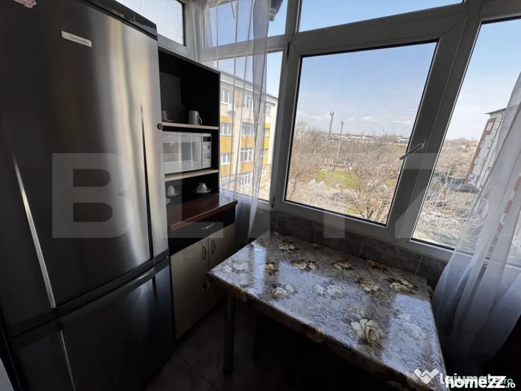 Apartament 2 camere, 48 mp, etaj 3, AC, zona Unitatea Milita - Craiova (Dolj)
