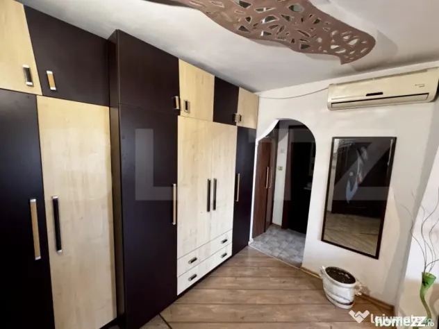 Apartament 2 camere, 48 mp, etaj 3, AC, zona Unitatea Milita - Craiova (Dolj)