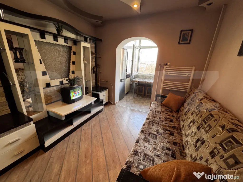 Apartament 2 camere, 48 mp, etaj 3, AC, zona Unitatea Milita