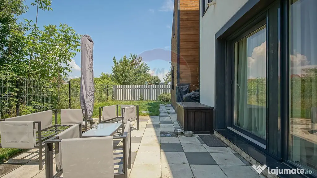 Casă modernă premium de închiriat,4 camere,Curte gener...
