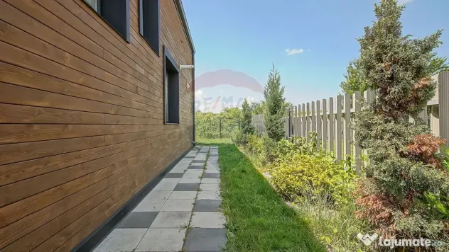 Casă modernă premium de închiriat,4 camere,Curte gener...