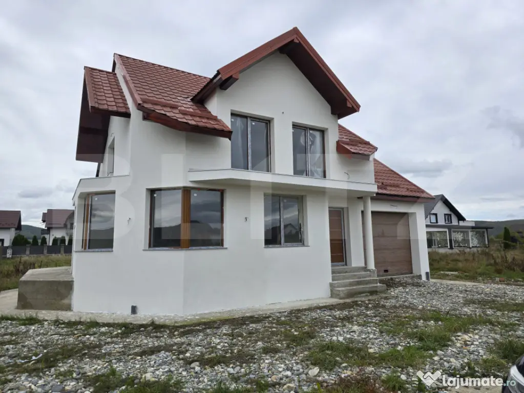 Casă nouă de vânzare - 140 mp