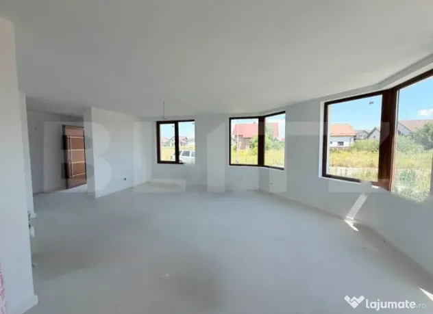 Casă nouă de vânzare - 140 mp
