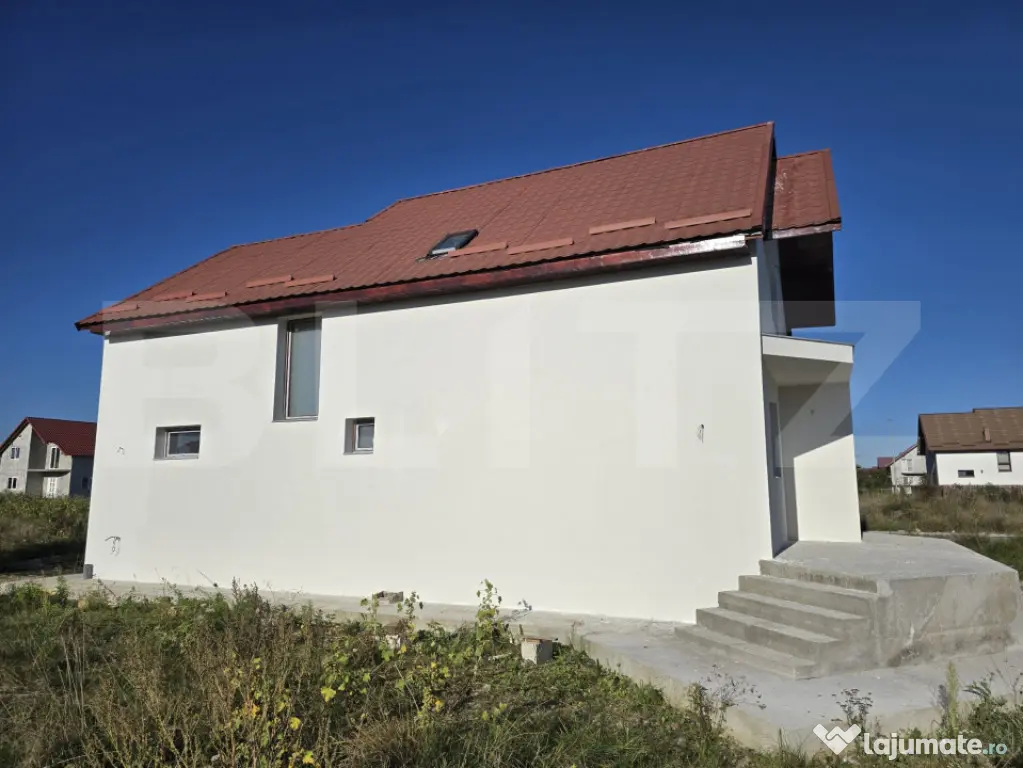 Casă nouă de vânzare - 140 mp