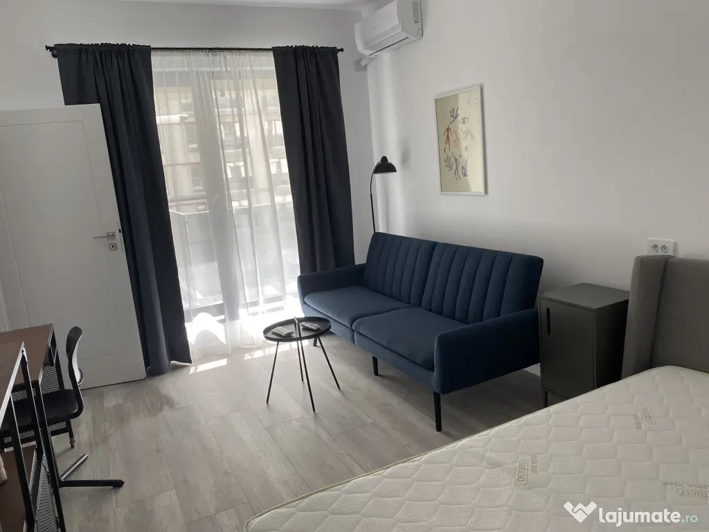 Proprietar garsoniera Exigent Plaza Residence