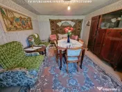 Casa situata în orasul Târgu-Carbunesti , Sat Ștefăneșt 