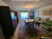 Casa situata în orasul Târgu-Carbunesti , Sat Ștefăneșt 