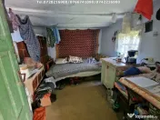 Casa situata în orasul Târgu-Carbunesti , Sat Ștefăneșt 