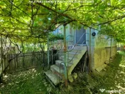 Casa situata în orasul Târgu-Carbunesti , Sat Ștefăneșt 