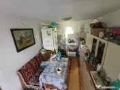 ????Proprietate Submontană cu Potențial deosebit: Casă ș 