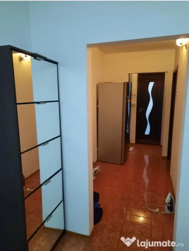 Inchiriez apartament 3 camere cartier Dorobanti 2.Buzau