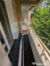 Apartament cu 2 camere de închiriat în zona P-ta Sfanta... 