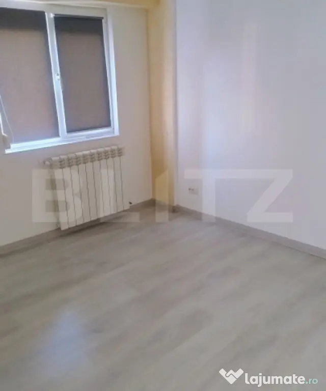 Apartament modern cu 4 camere și living open-space