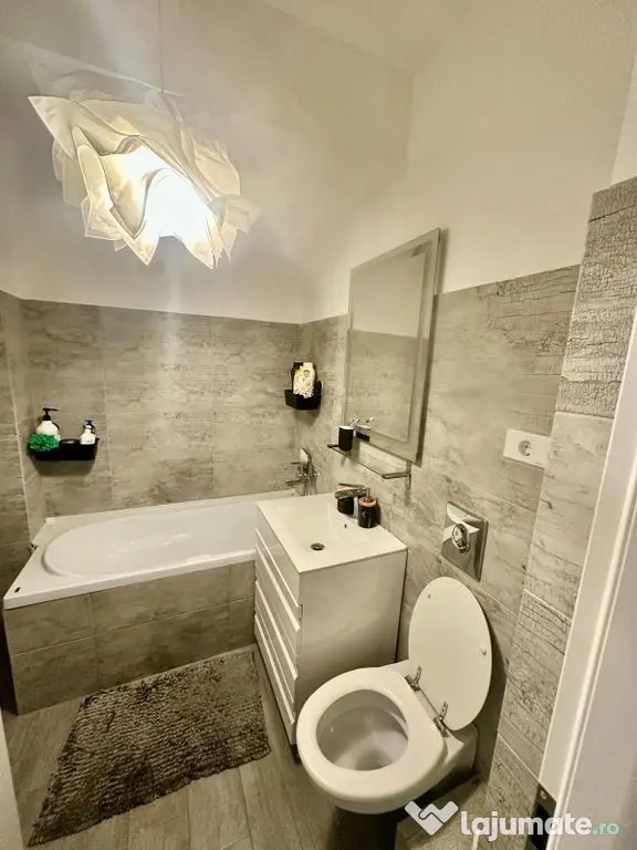 Apartament 2 camere,suprafata generoasa,loc parcare subteran