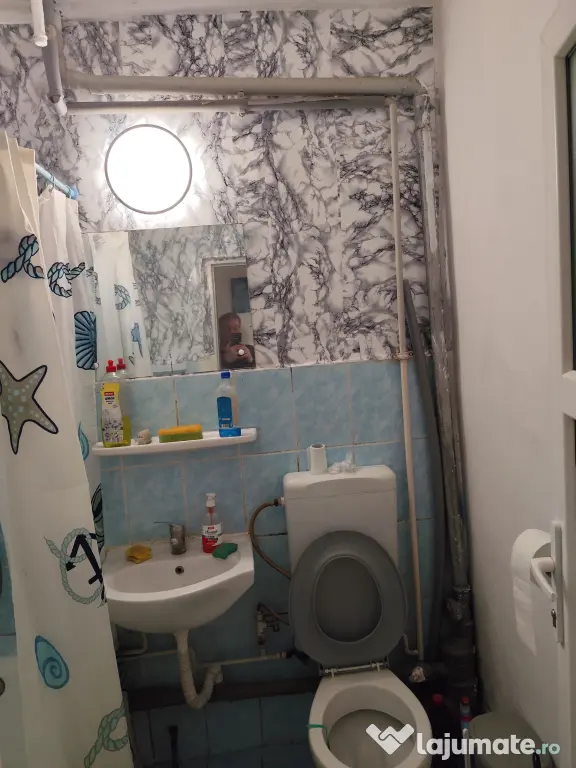 Închiriez apartament cu o camera Metalurgie