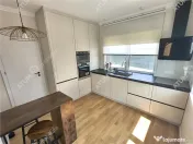 Se inchiriaza o casa superba cu 4 camere si 2 bai Sibiu zona 