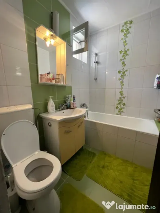 Ultracentral - zona McDonalds, 2 camere decomandat ( + AC si