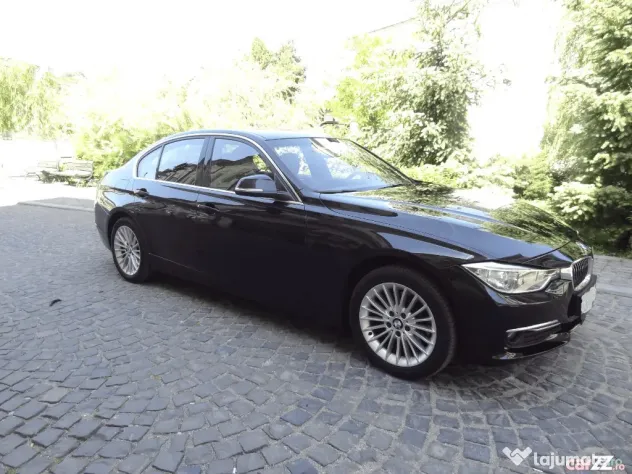 Autoturism de vanzareBMW F30, 320d xDrive Sedan Editia Luxury Line