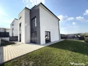 Duplex Premium de vanzare la doar 5 min de mers pana la Meg