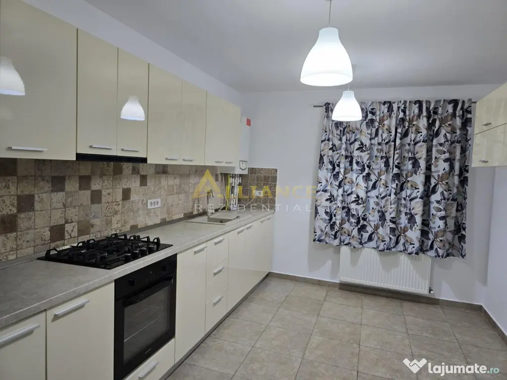 Casa mobilata si utilata- 4 camere - 2 bai - 350mp teren