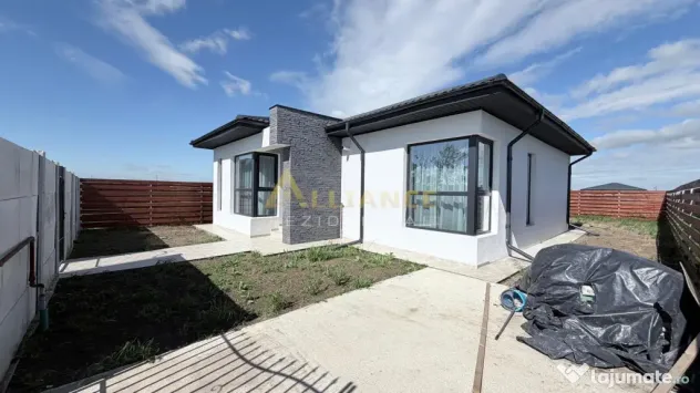 Casa Individuala - 3 camere - 2 bai - 375mp teren